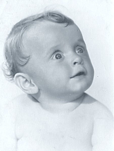 me1947.png - Bronislawa - 5 months old 1948